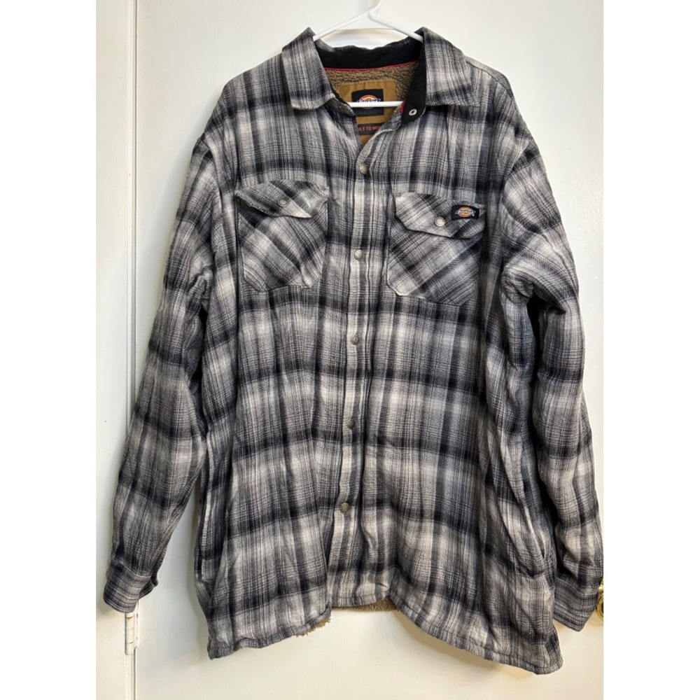 Dickies Size 2XL Black & White Plaid Fleece Lined Snap Up Shacket Shirt Jacket